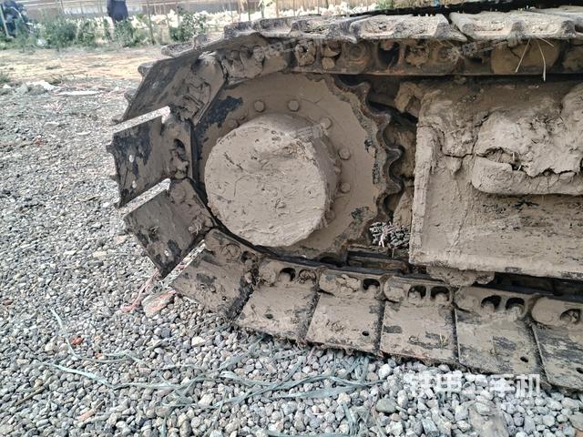 左驱动轮（行走机构）