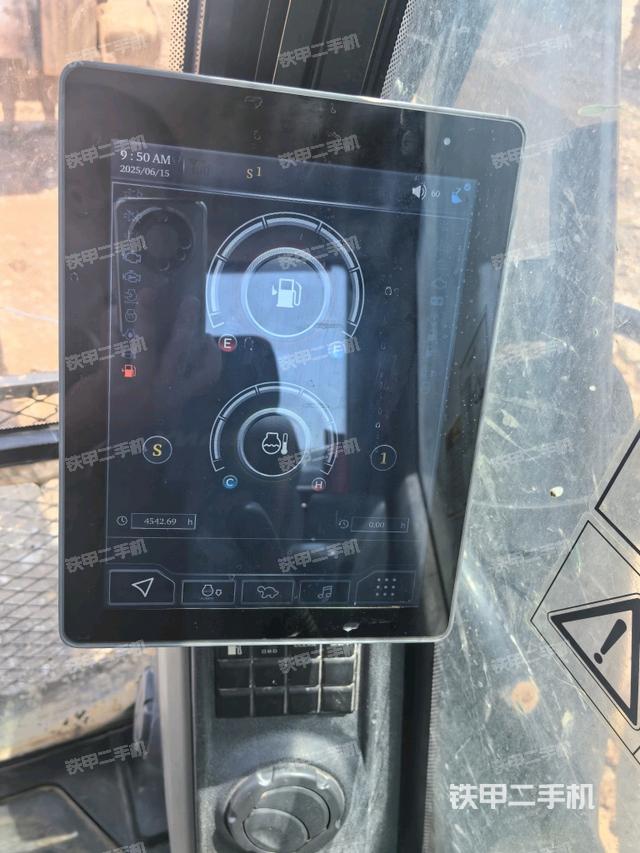 小时表(驾驶室部分) 小时表(驾驶室部分)