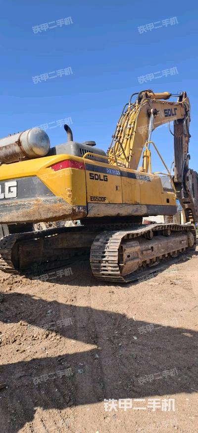 整機(jī)右后45°(整機(jī)外觀) 整機(jī)右后45°(整機(jī)外觀)