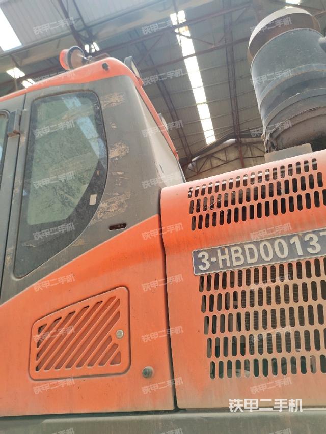 驾驶室左后45度（驾驶室部分）