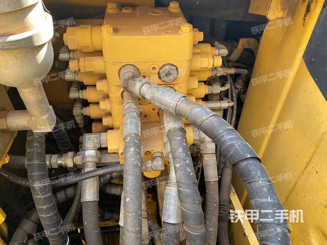 整機右后45°（整機外觀）