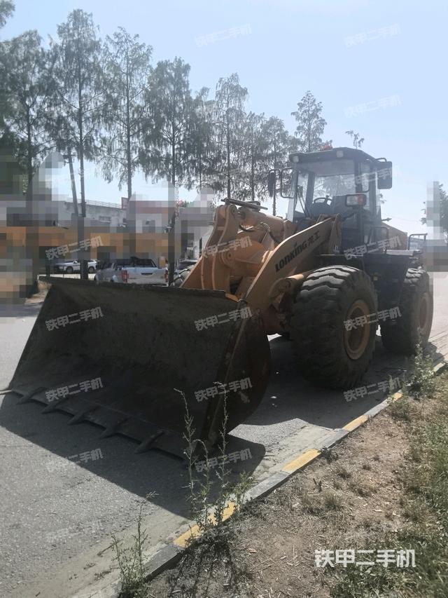 右前45°(整機(jī)外觀) 右前45°(整機(jī)外觀)