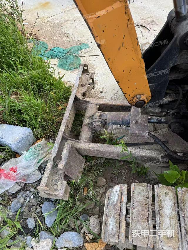 整機右后45°(整機外觀) 整機右后45°(整機外觀)