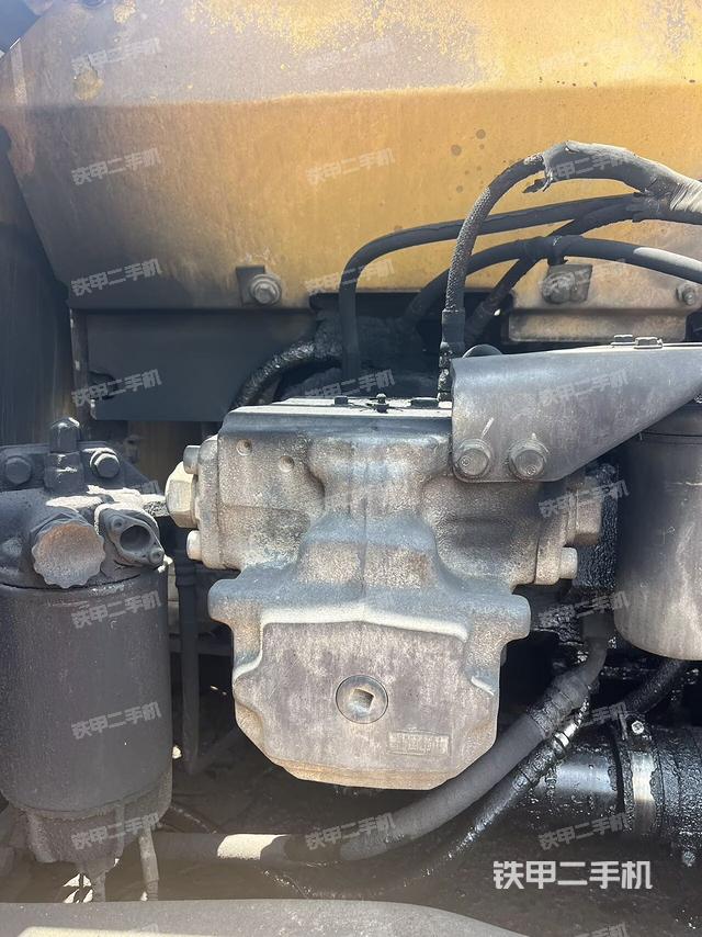 液压泵室（大件舱室）