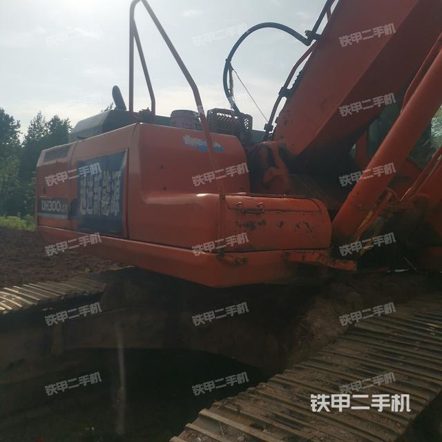 大宇DH300LC-V挖掘機