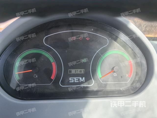 儀表盤(駕駛室部分) 儀表盤(駕駛室部分)