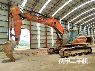 斗山DX380LC-9C挖掘机实拍图片