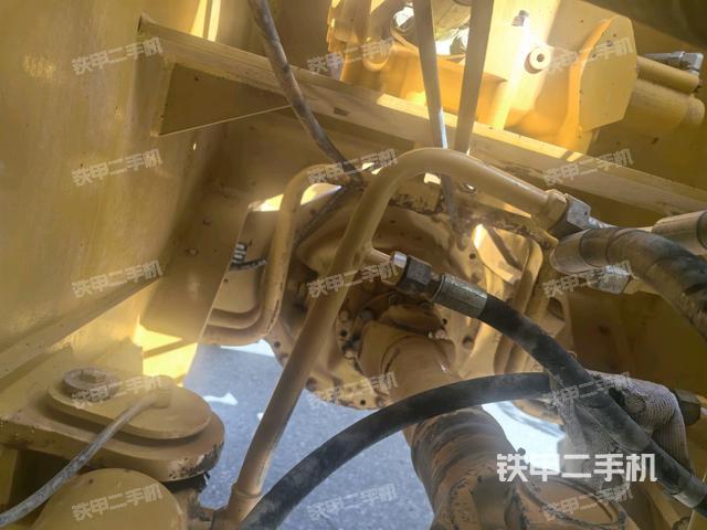 前驅(qū)動橋(液壓/傳動系統(tǒng)) 前驅(qū)動橋(液壓/傳動系統(tǒng))