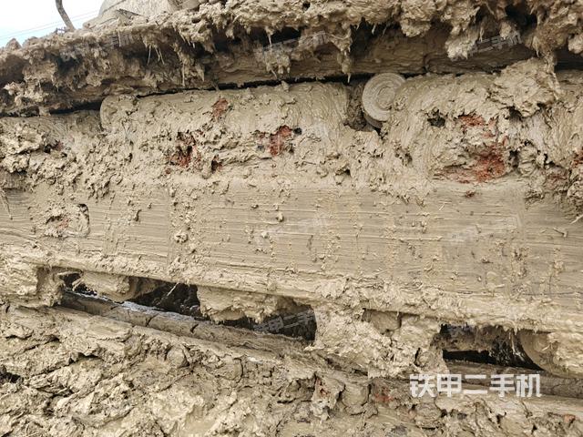 右侧行走马达盖板(行走机构) 右侧行走马达盖板(行走机构)