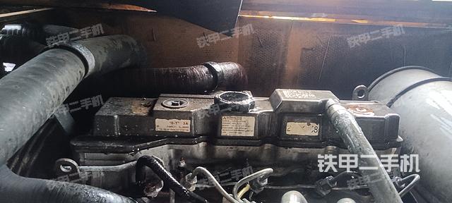 发动机整体俯视(整机外观) 发动机整体俯视(整机外观)