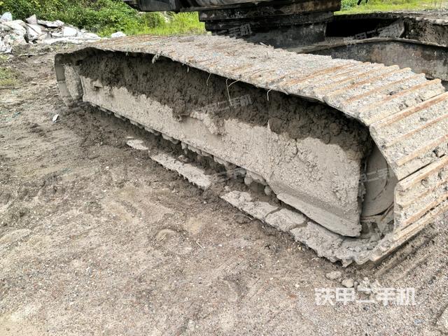 左側(cè)履帶整體?(行走機構(gòu)) 左側(cè)履帶整體?(行走機構(gòu))