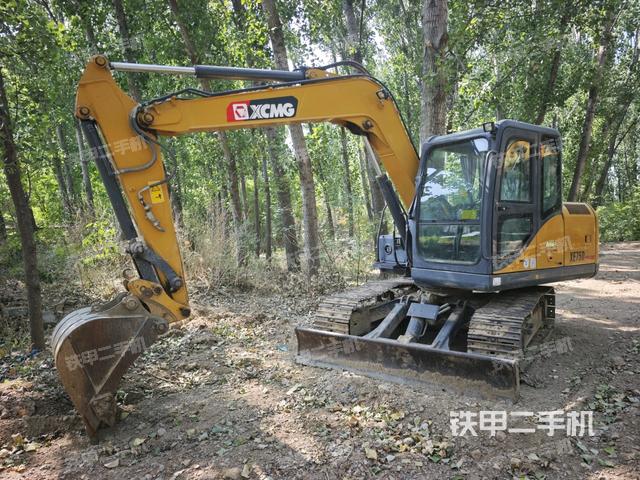 徐工XE75D挖掘機
