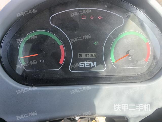 小時(shí)表里程數(shù)(駕駛室部分) 小時(shí)表里程數(shù)(駕駛室部分)