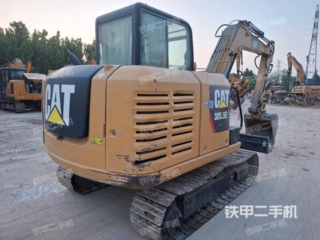 整机右后45°(整机外观) 整机右后45°(整机外观)