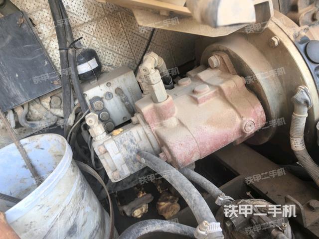 液壓泵室(大件艙室) 液壓泵室(大件艙室)