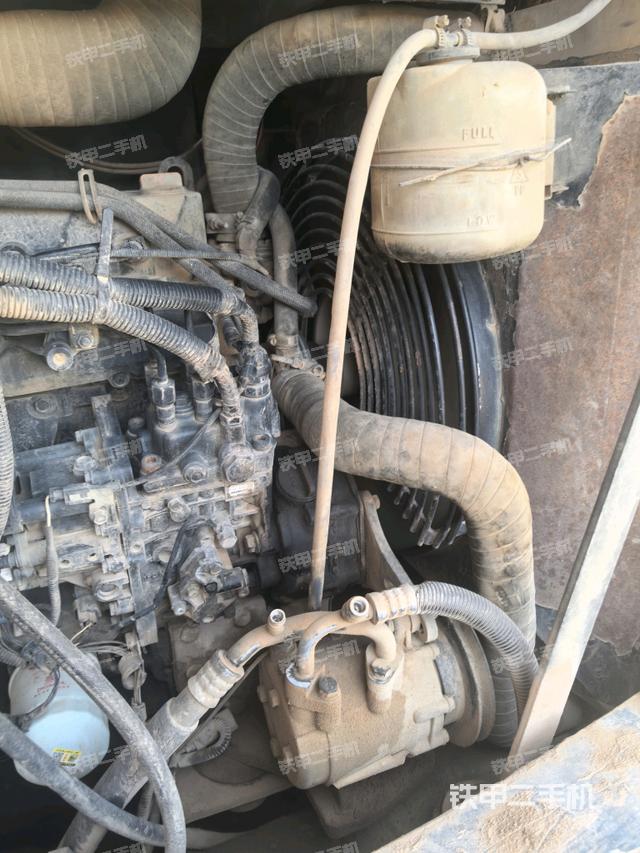 水箱+風扇特寫(上車部件) 水箱+風扇特寫(上車部件)