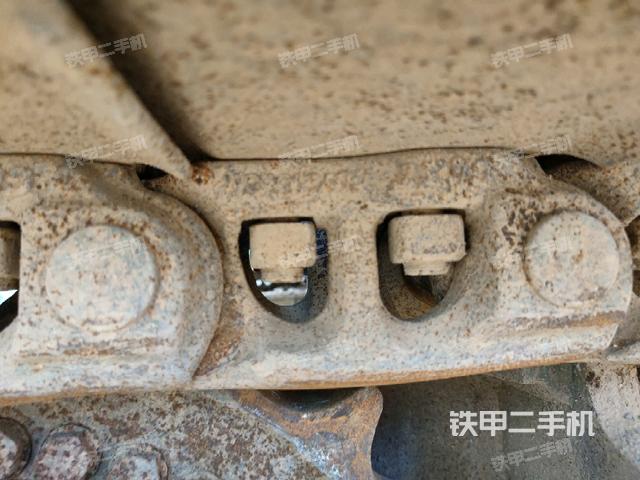 左側(cè)行走馬達(dá)蓋板(行走機(jī)構(gòu)) 左側(cè)行走馬達(dá)蓋板(行走機(jī)構(gòu))
