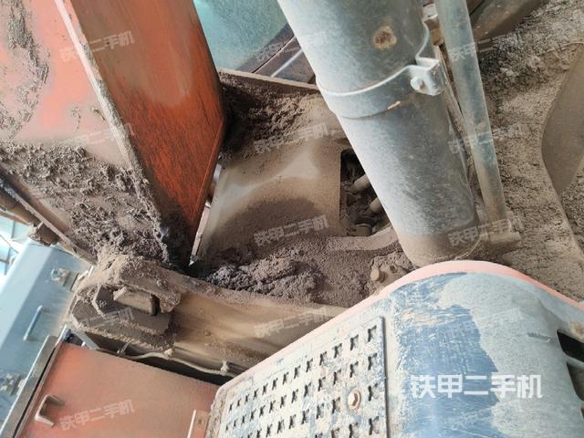 大臂根部 斜视（工作和回转装置）