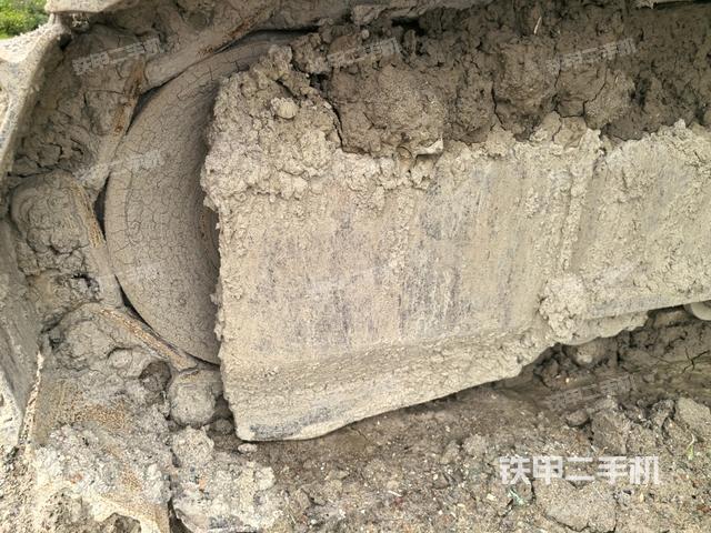左導向輪(行走機構(gòu)) 左導向輪(行走機構(gòu))