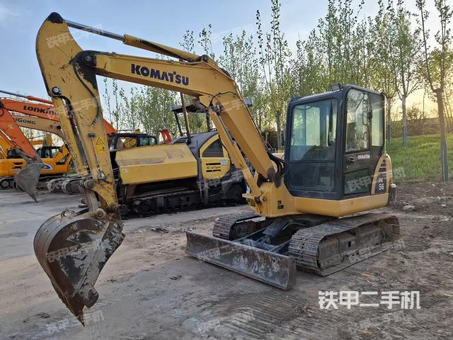 小松PC56-7挖掘機(jī)