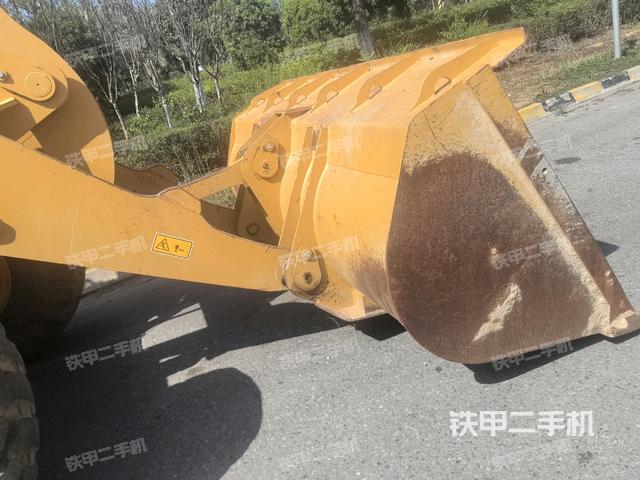 鏟斗后45°(工作裝置) 鏟斗后45°(工作裝置)