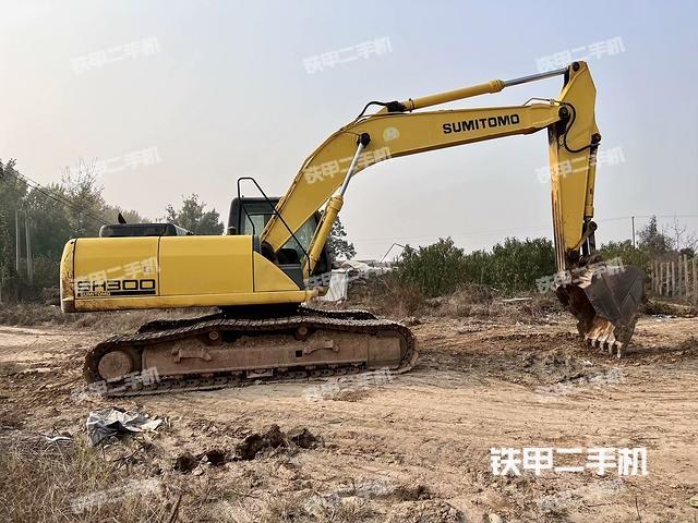 整機(jī)右后45°(整機(jī)外觀) 整機(jī)右后45°(整機(jī)外觀)