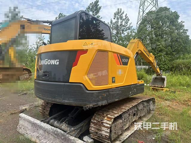 整机右后45°(整机外观) 整机右后45°(整机外观)