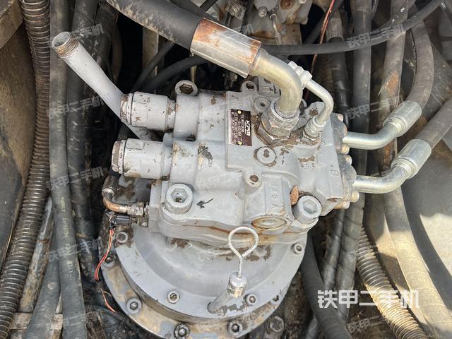 日立ZX250H-3G挖掘机的设备实拍-第11张实拍照片