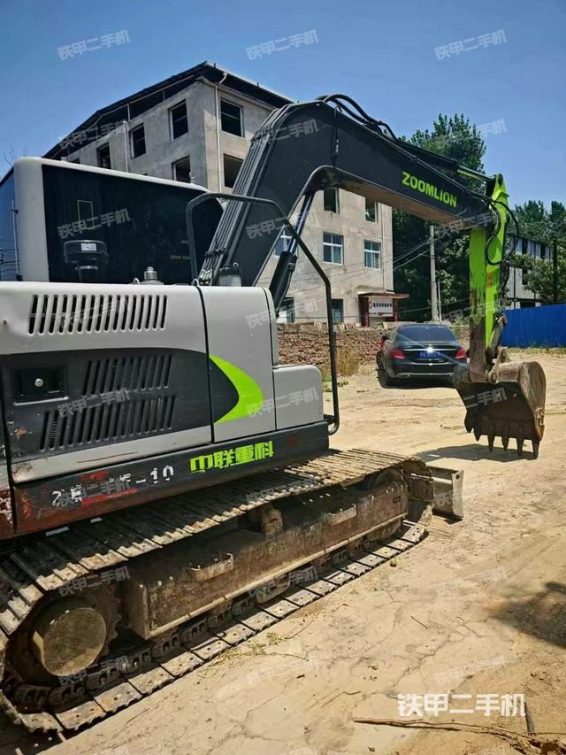 中联重科ZE75E-10挖掘机的设备实拍-第2张实拍照片