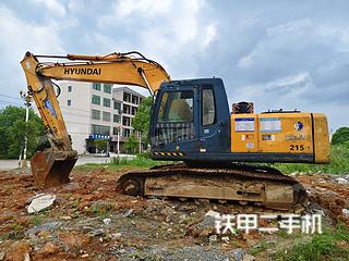 現(xiàn)代R215-7挖掘機(jī)實(shí)拍圖片
