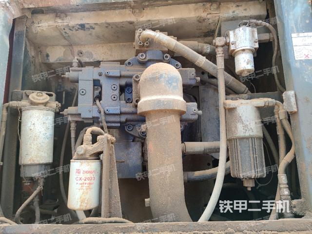液壓泵室(大件艙室) 液壓泵室(大件艙室)