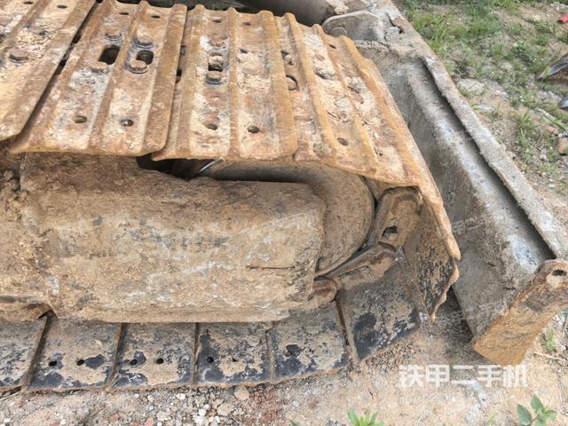 左側行走馬達蓋板(行走機構) 左側行走馬達蓋板(行走機構)