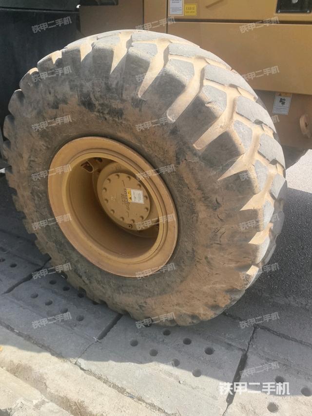 左后輪(行走機(jī)構(gòu)) 左后輪(行走機(jī)構(gòu))