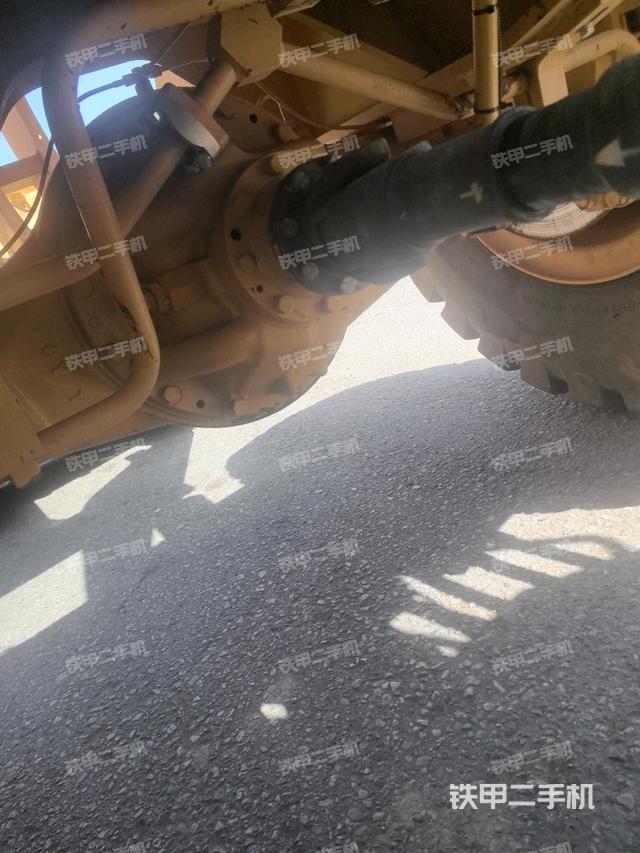 前驅(qū)動橋(液壓/傳動系統(tǒng)) 前驅(qū)動橋(液壓/傳動系統(tǒng))