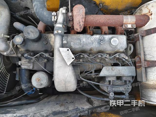 發(fā)動(dòng)機(jī)整體俯視(整機(jī)外觀) 發(fā)動(dòng)機(jī)整體俯視(整機(jī)外觀)