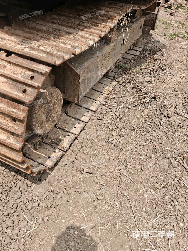 单侧履带整体（整机外观）