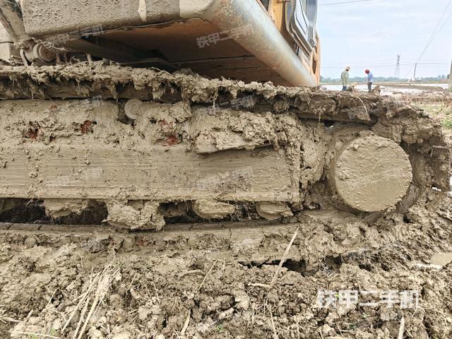 左驱动轮(行走机构) 左驱动轮(行走机构)