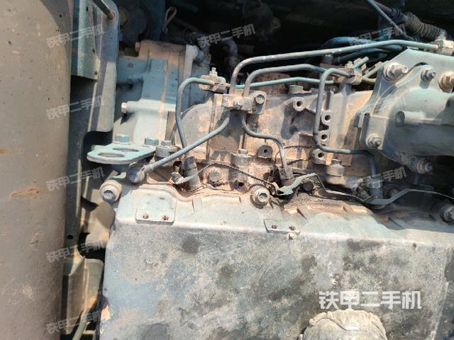 氣門(mén)室蓋螺絲特寫(xiě)(上車(chē)部件) 氣門(mén)室蓋螺絲特寫(xiě)(上車(chē)部件)