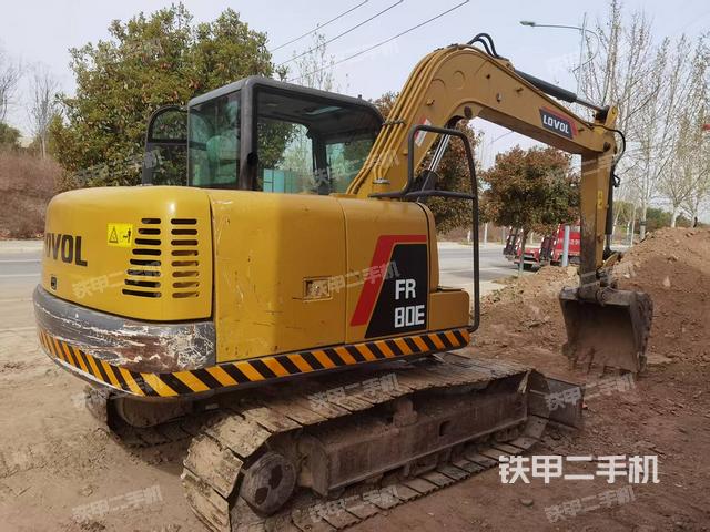 整机右后45°(整机外观) 整机右后45°(整机外观)