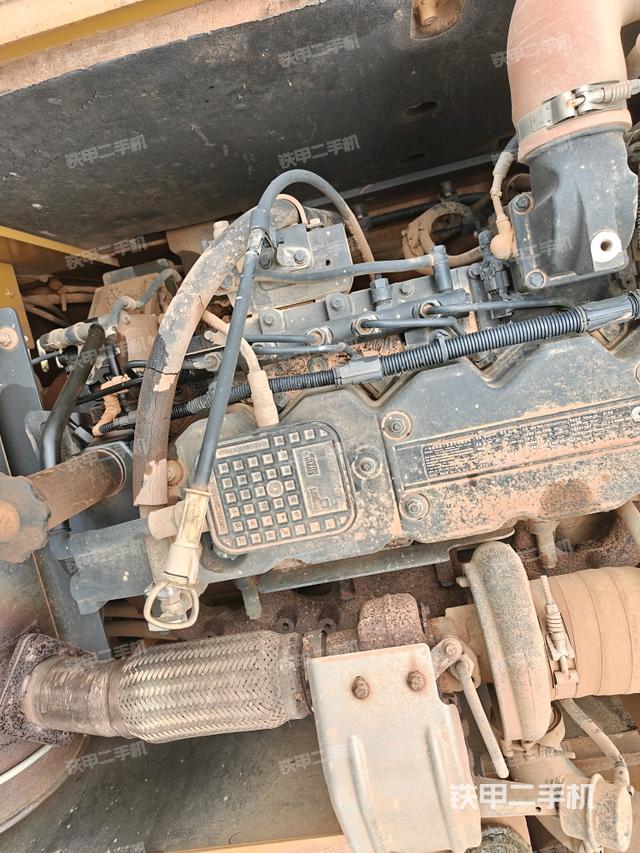 水箱+风扇特写(上车部件) 水箱+风扇特写(上车部件)