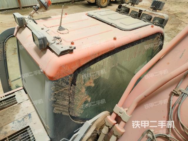 驾驶室顶部俯视（上车部件）