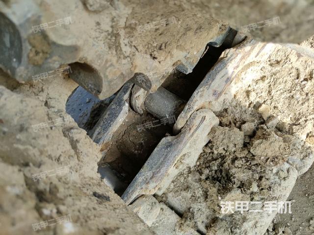 右托鏈輪+鏈筋(行走機(jī)構(gòu)) 右托鏈輪+鏈筋(行走機(jī)構(gòu))