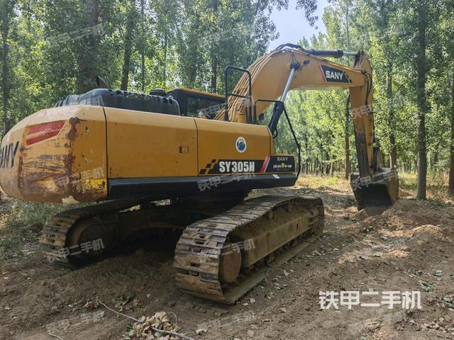 整机右后45°(整机外观) 整机右后45°(整机外观)