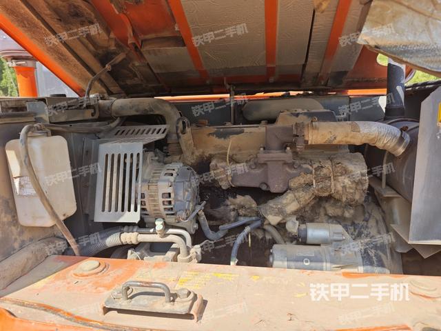 发动机整体俯视(整机外观) 发动机整体俯视(整机外观)