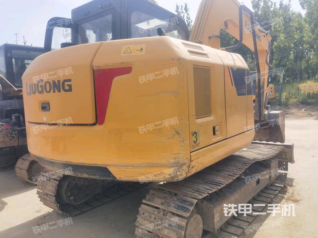 整机右后45°(整机外观) 整机右后45°(整机外观)