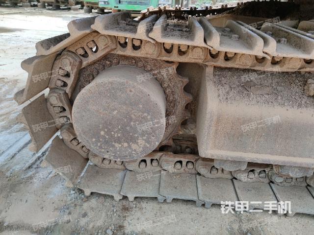 右驅(qū)動(dòng)輪(行走機(jī)構(gòu)) 右驅(qū)動(dòng)輪(行走機(jī)構(gòu))