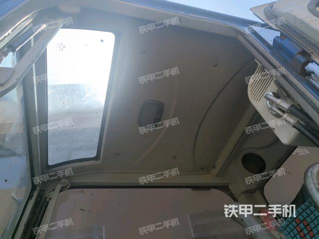 頂棚整體(駕駛室部分) 頂棚整體(駕駛室部分)