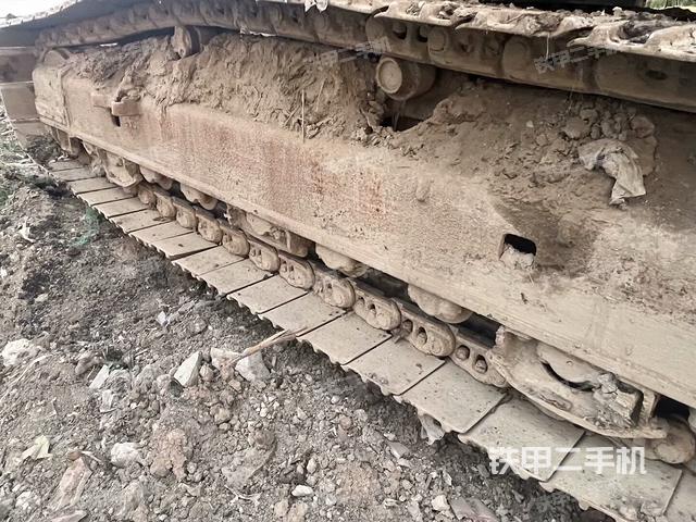 单侧履带整体（整机外观）