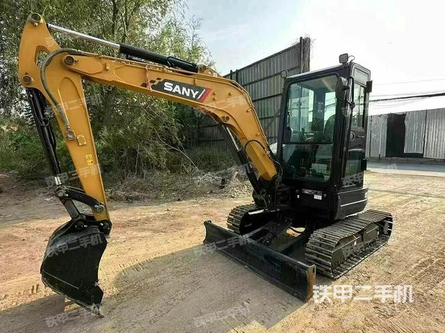 三一重工SY35U(國(guó)四)挖掘機(jī)