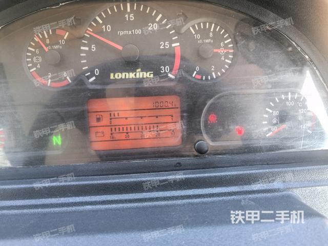 儀表盤(駕駛室部分) 儀表盤(駕駛室部分)